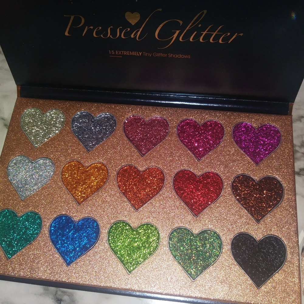 ✨ Pressed Glitter Eyeshadow
